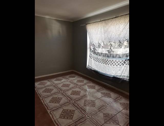 4 BEDROOM PROPERTY TO RENT IN MALABAR